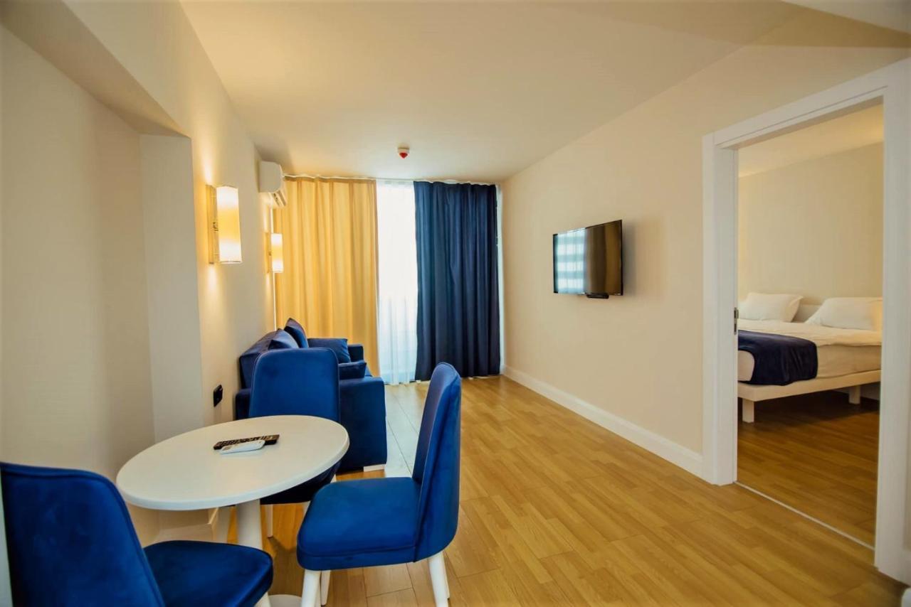 Orbi City Sea View - Special Category Aparthotel Batumi Exterior foto